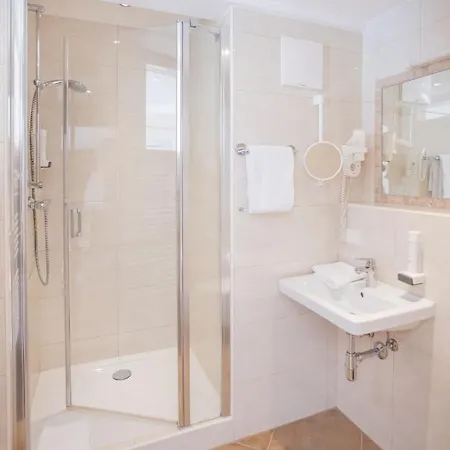 Hotel Hotel Weissenstein 3*