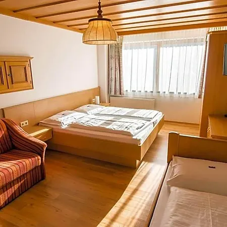Hotel Hotel Weissenstein 3*