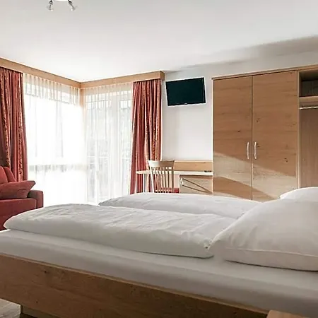 Hotel Hotel Weissenstein Sankt Michael im Lungau